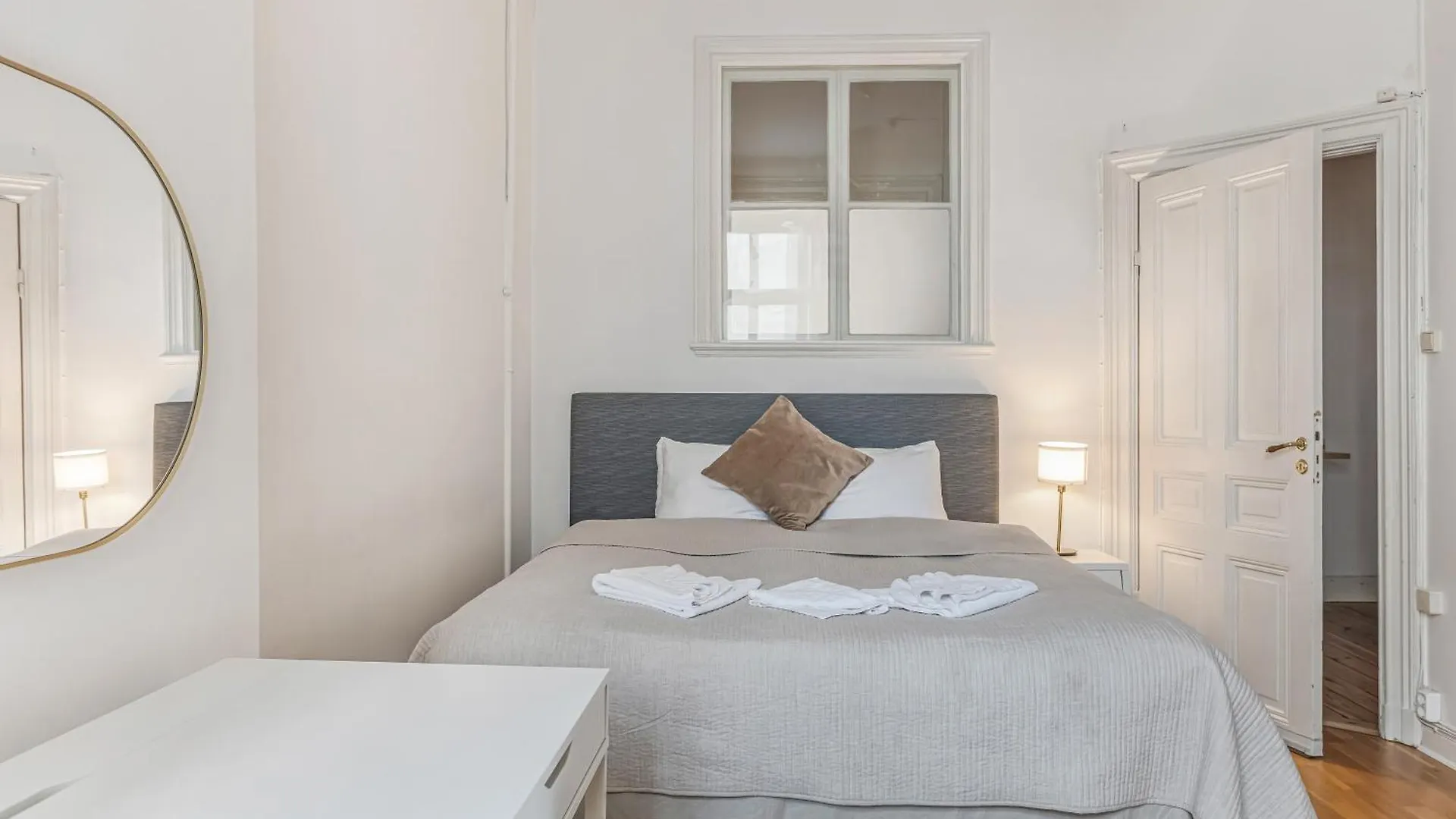 Laegenhet I Centrala Stockholm Apartment