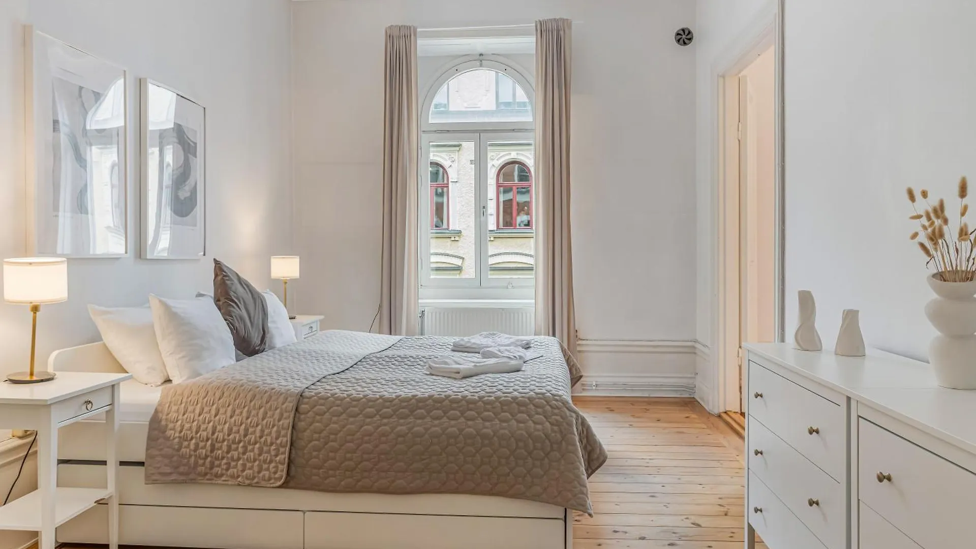 Laegenhet I Centrala Stockholm Apartment