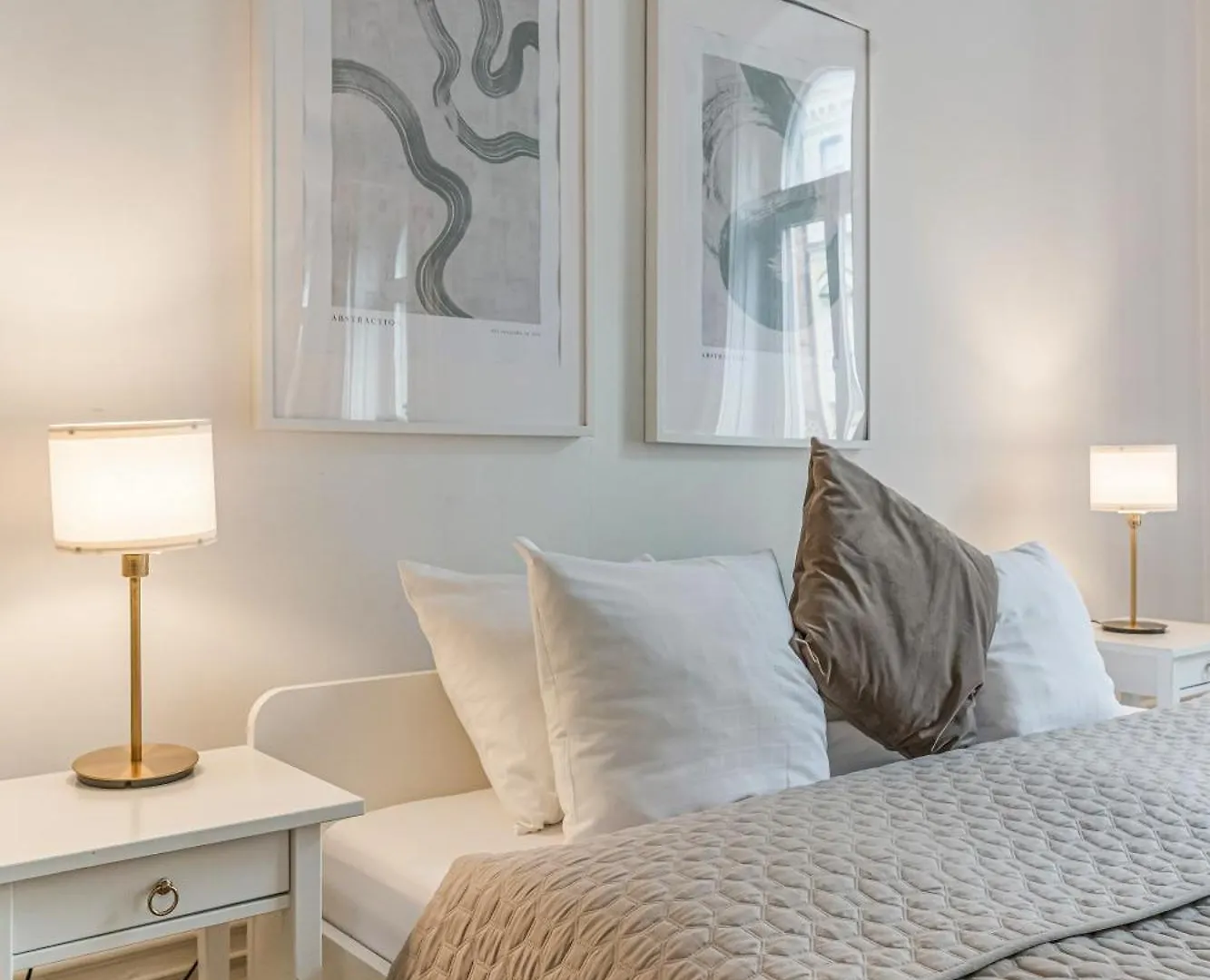 Apartment Laegenhet I Centrala Stockholm