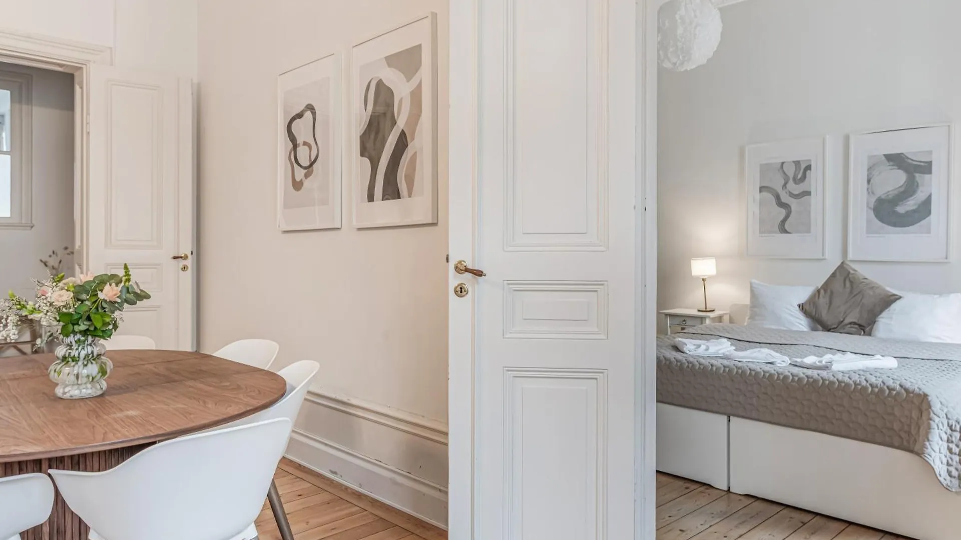 Laegenhet I Centrala Stockholm Apartment